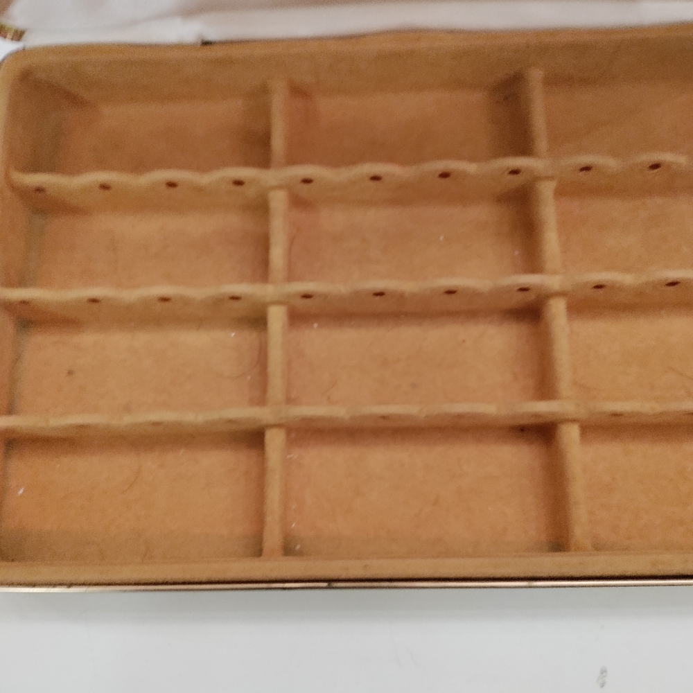 Vintage Retro MELE 1960s Yellow Floral Hinged Small Jewelry Case Box - Picture 3 of 6